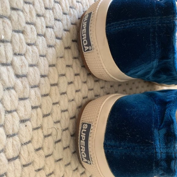 Superga Navy Blue Velvet Sneakers 7.5 - Picture 3 of 5
